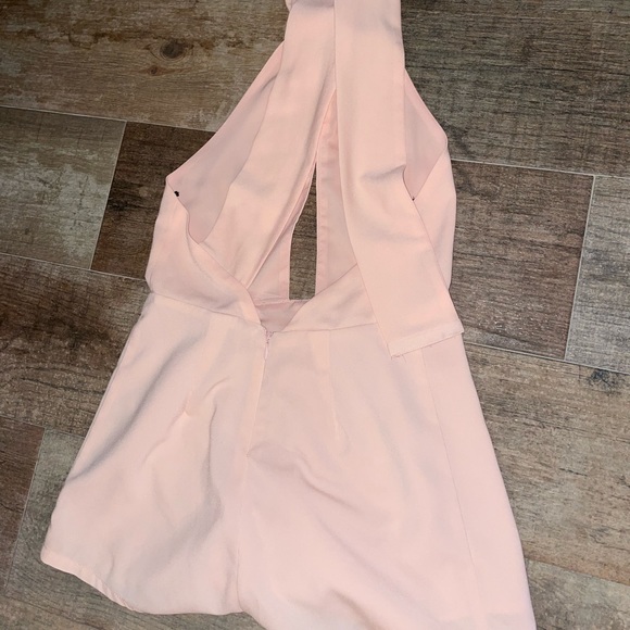 Light pink gently used romper play suit tie neck - Picture 3 of 4